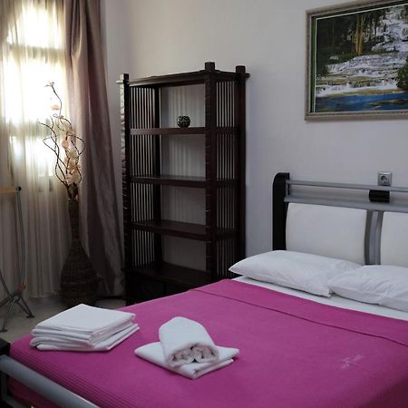 Irenes Apartment Kallithea  Exterior foto